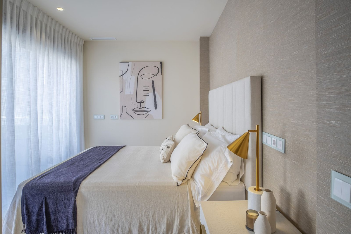 4 Bed Townhouse for sale in New Golden Mile Costa Del Sol, Málaga, Spain