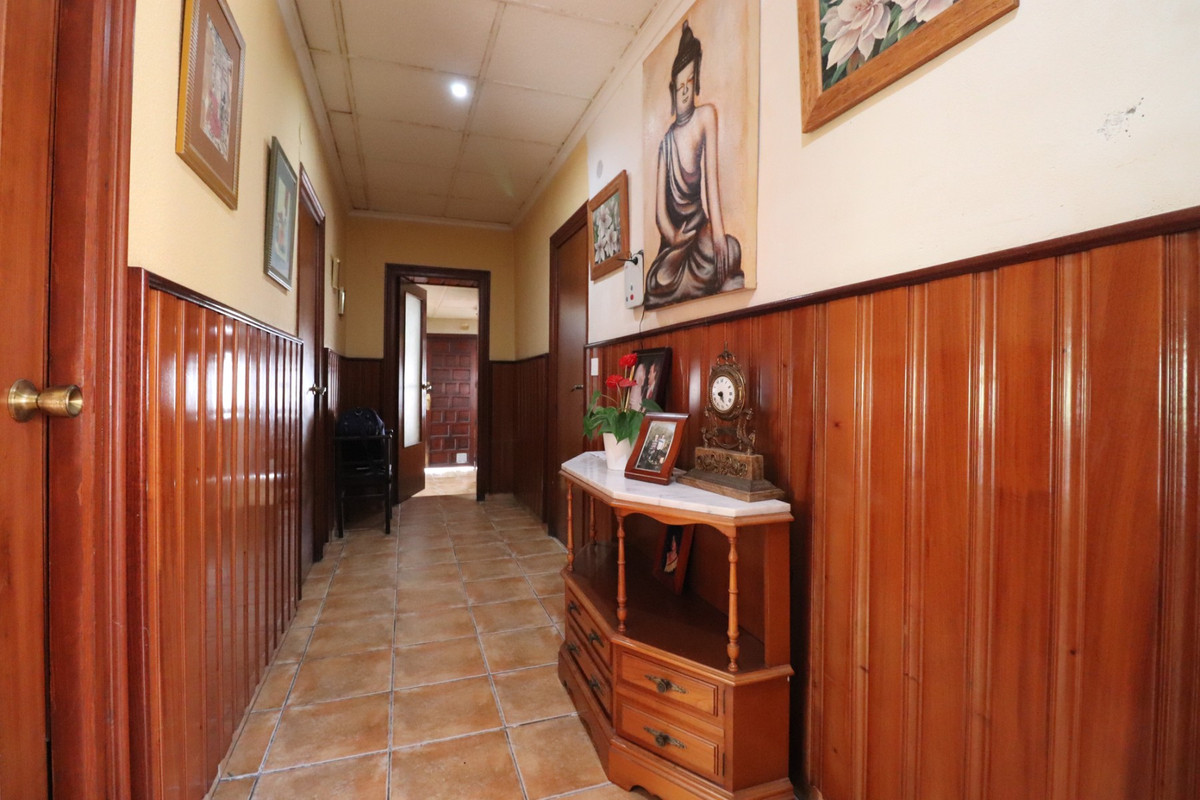 Se vende Villa - Chalet de 5 dormitorios en Costa Blanca, Alicante, España