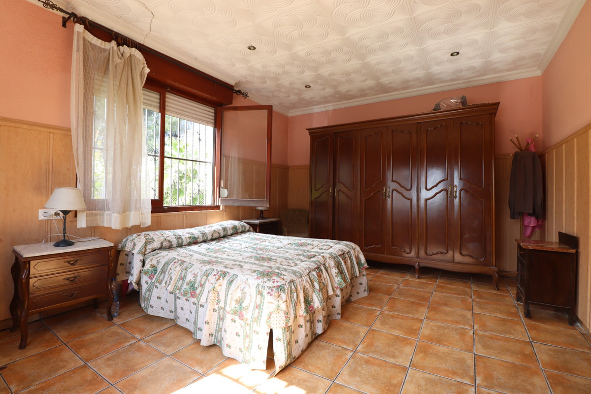 Se vende Villa - Chalet de 5 dormitorios en Costa Blanca, Alicante, España