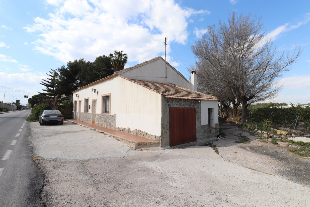 Se vende Villa - Chalet de 5 dormitorios en Costa Blanca, Alicante, España