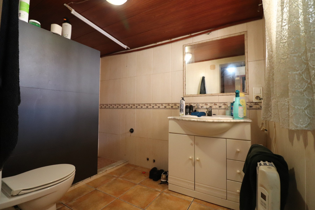 Se vende Villa - Chalet de 5 dormitorios en Costa Blanca, Alicante, España