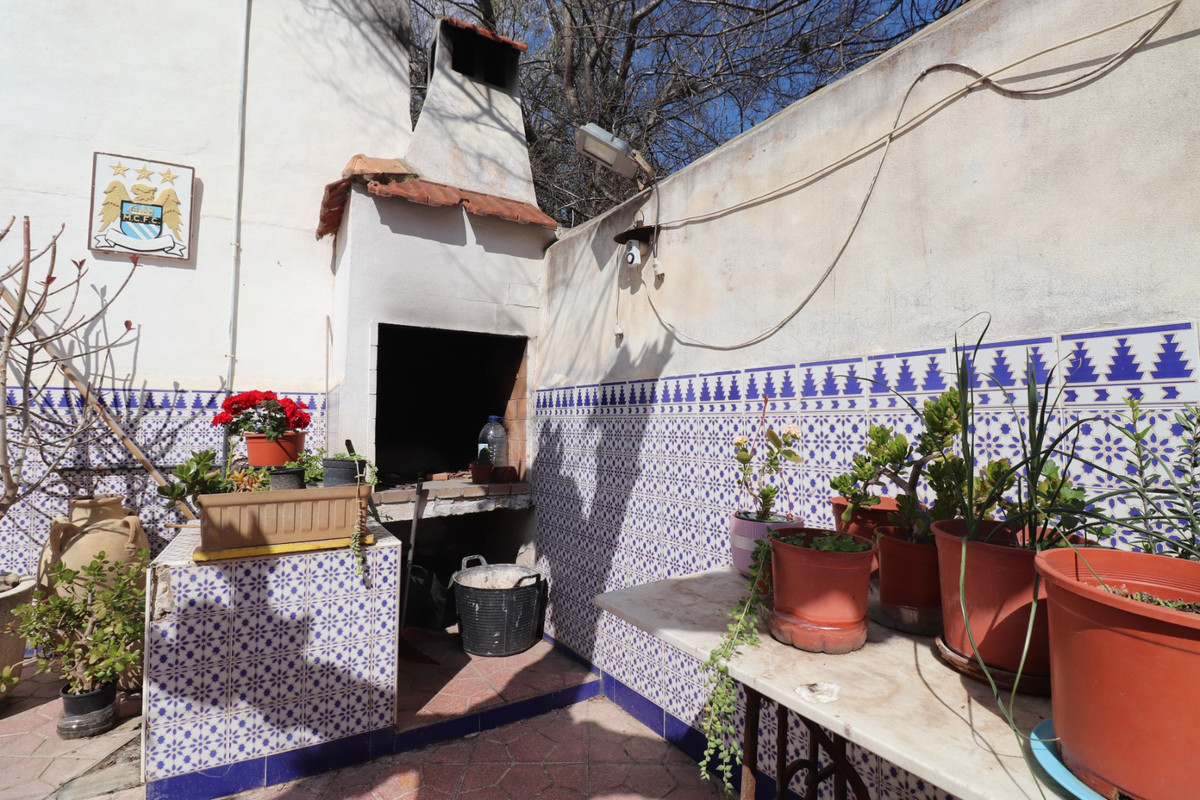 Se vende Villa - Chalet de 5 dormitorios en Costa Blanca, Alicante, España