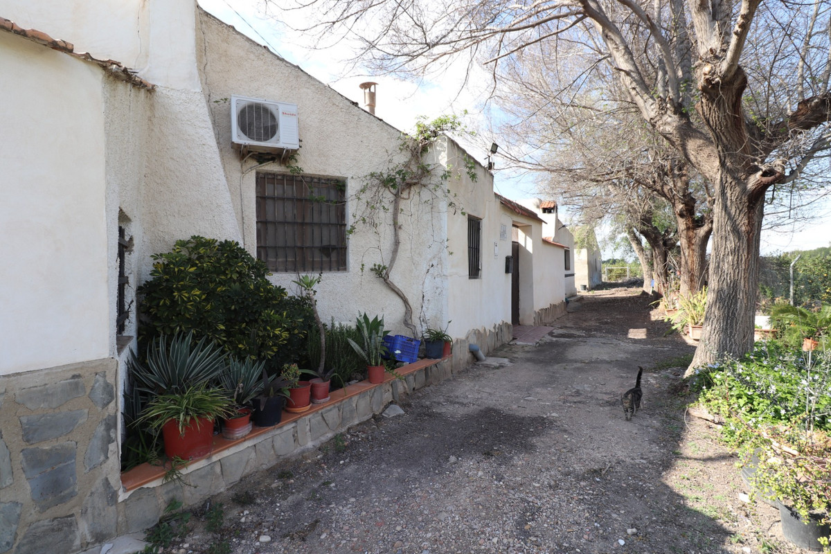 Se vende Villa - Chalet de 5 dormitorios en Costa Blanca, Alicante, España