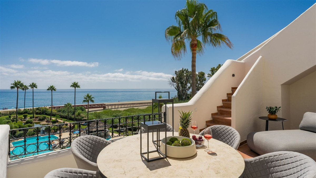 3 Bed Apartment for sale in New Golden Mile Costa Del Sol, Málaga, Spain