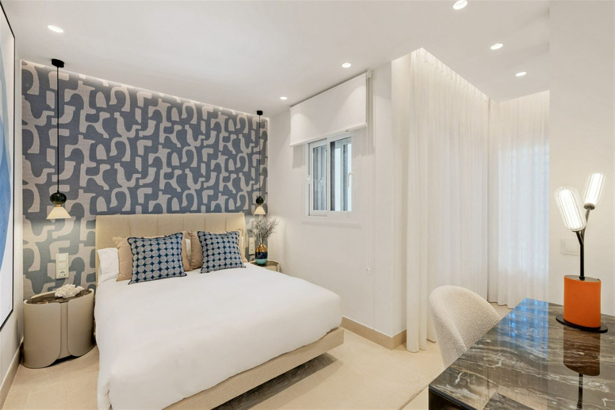 3 Bed Apartment for sale in New Golden Mile Costa Del Sol, Málaga, Spain