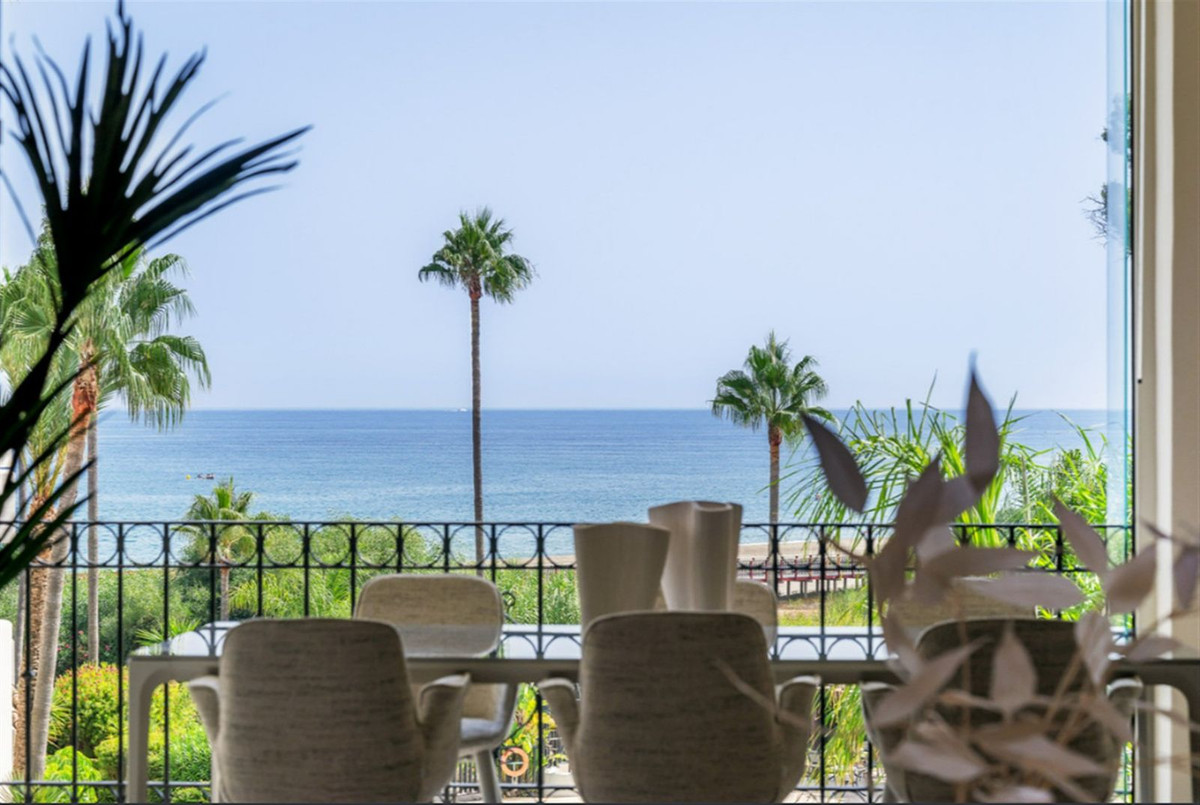 3 Bed Apartment for sale in New Golden Mile Costa Del Sol, Málaga, Spain