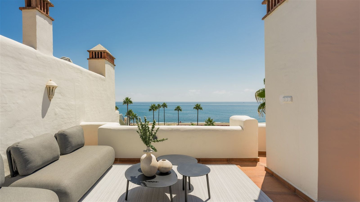 3 Bed Apartment for sale in New Golden Mile Costa Del Sol, Málaga, Spain
