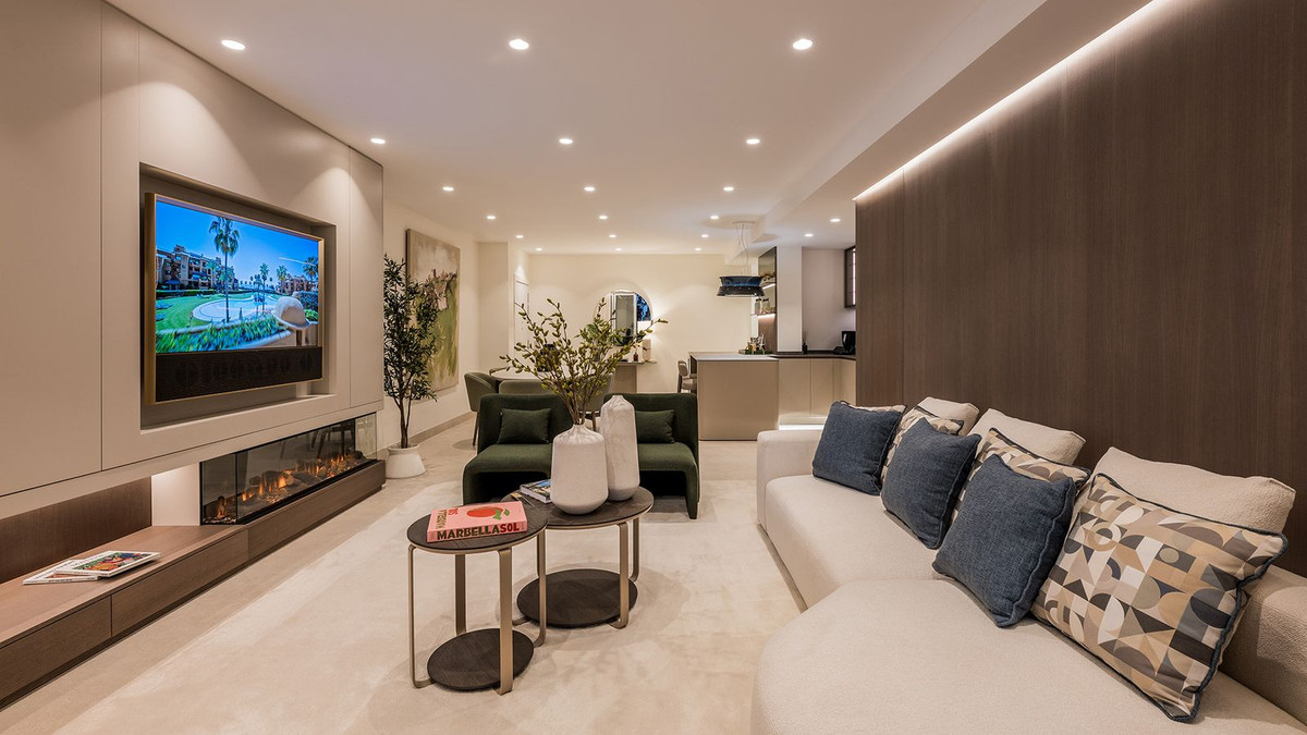3 Bed Apartment for sale in New Golden Mile Costa Del Sol, Málaga, Spain
