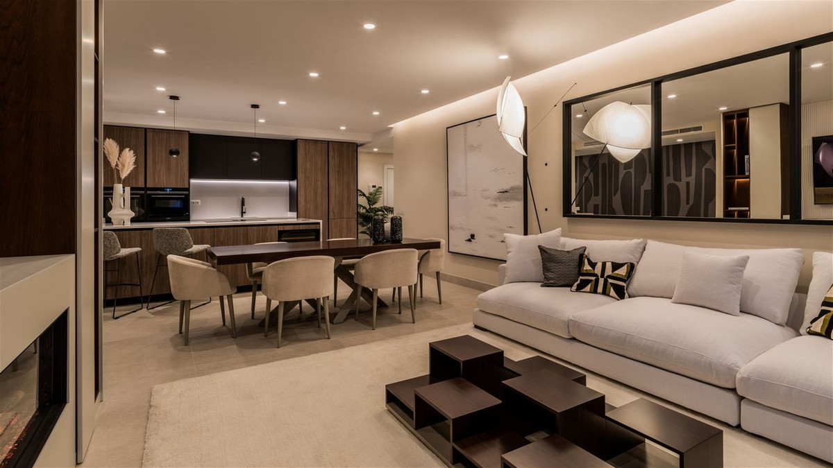 3 Bed Apartment for sale in New Golden Mile Costa Del Sol, Málaga, Spain