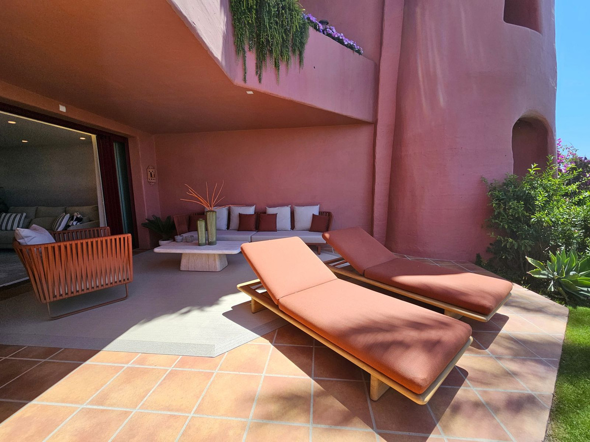 Se vende Apartamento Planta Baja de 3 dormitorios en Costa Del Sol, Málaga, España