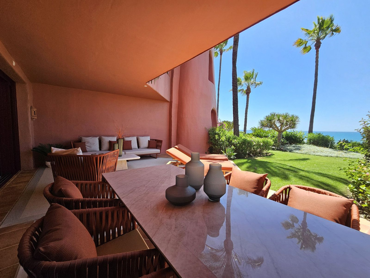 Se vende Apartamento Planta Baja de 3 dormitorios en Costa Del Sol, Málaga, España