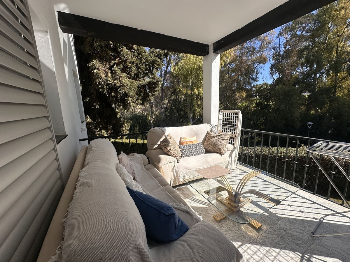 4 Bed Townhouse for sale in Aloha Costa Del Sol, Málaga, Spain