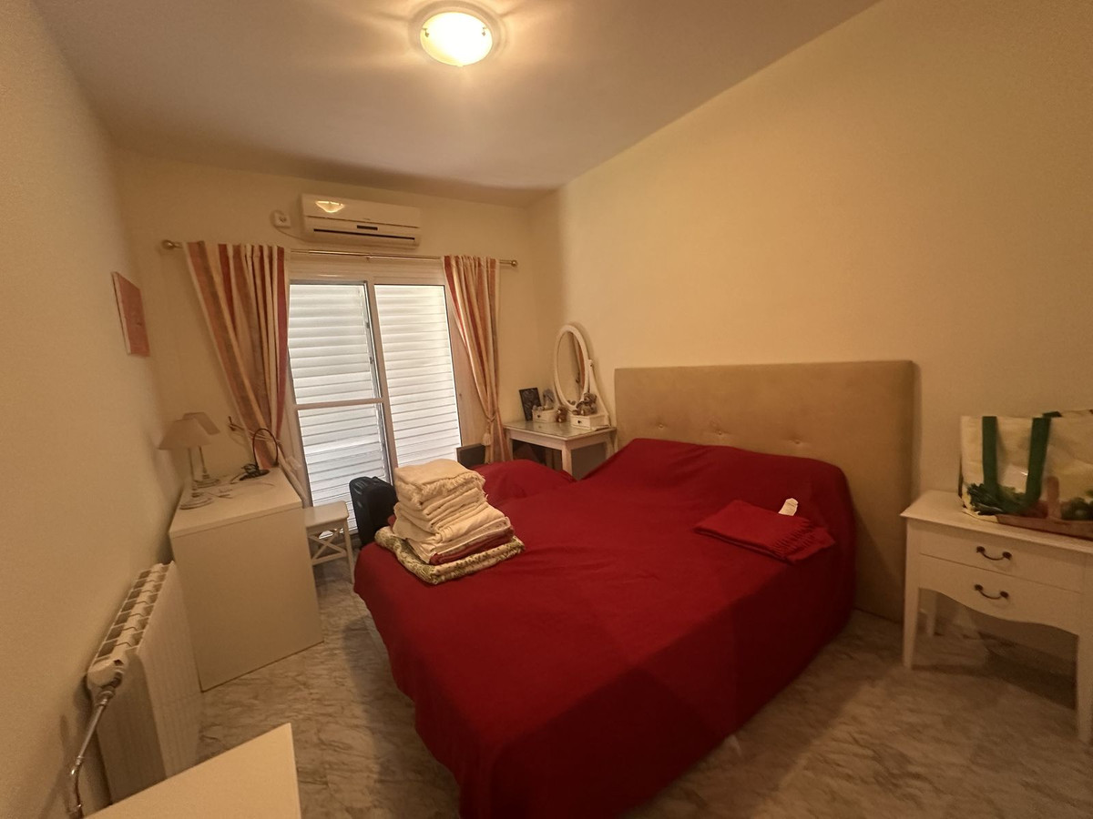 4 Bed Townhouse for sale in Aloha Costa Del Sol, Málaga, Spain