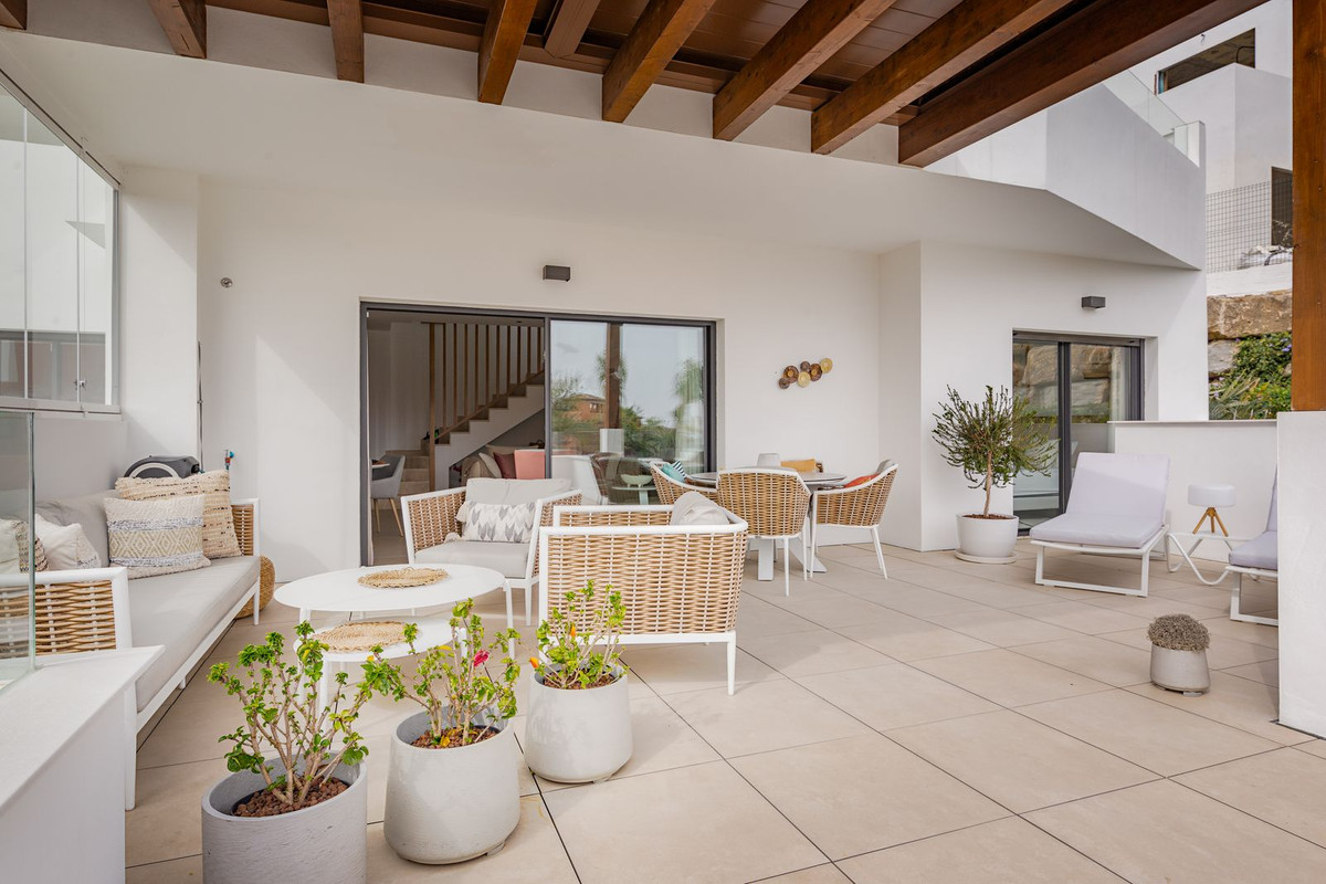 2 Bed Apartment for sale in Casares Playa Costa Del Sol, Málaga, Spain