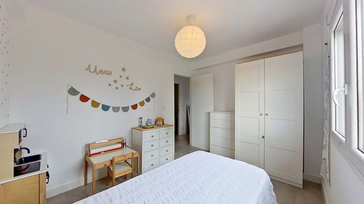 Se vende Apartamento Planta Media de 3 dormitorios en Málaga Ciudad, Málaga, España