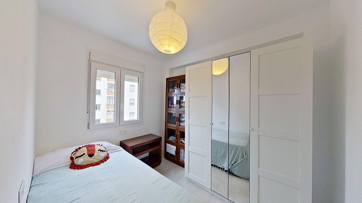 Se vende Apartamento Planta Media de 3 dormitorios en Málaga Ciudad, Málaga, España