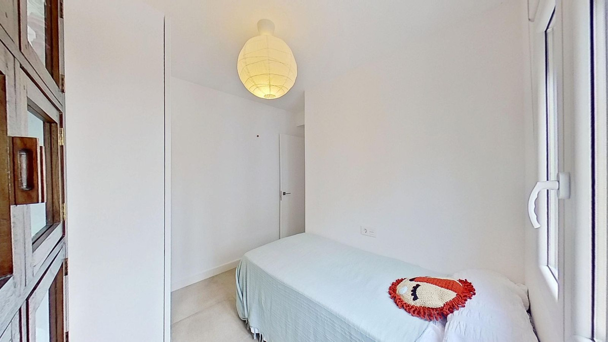 Se vende Apartamento Planta Media de 3 dormitorios en Málaga Ciudad, Málaga, España