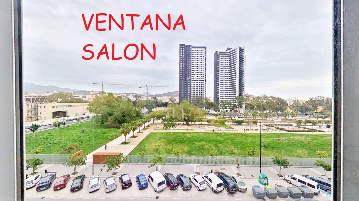 Se vende Apartamento Planta Media de 3 dormitorios en Málaga Ciudad, Málaga, España