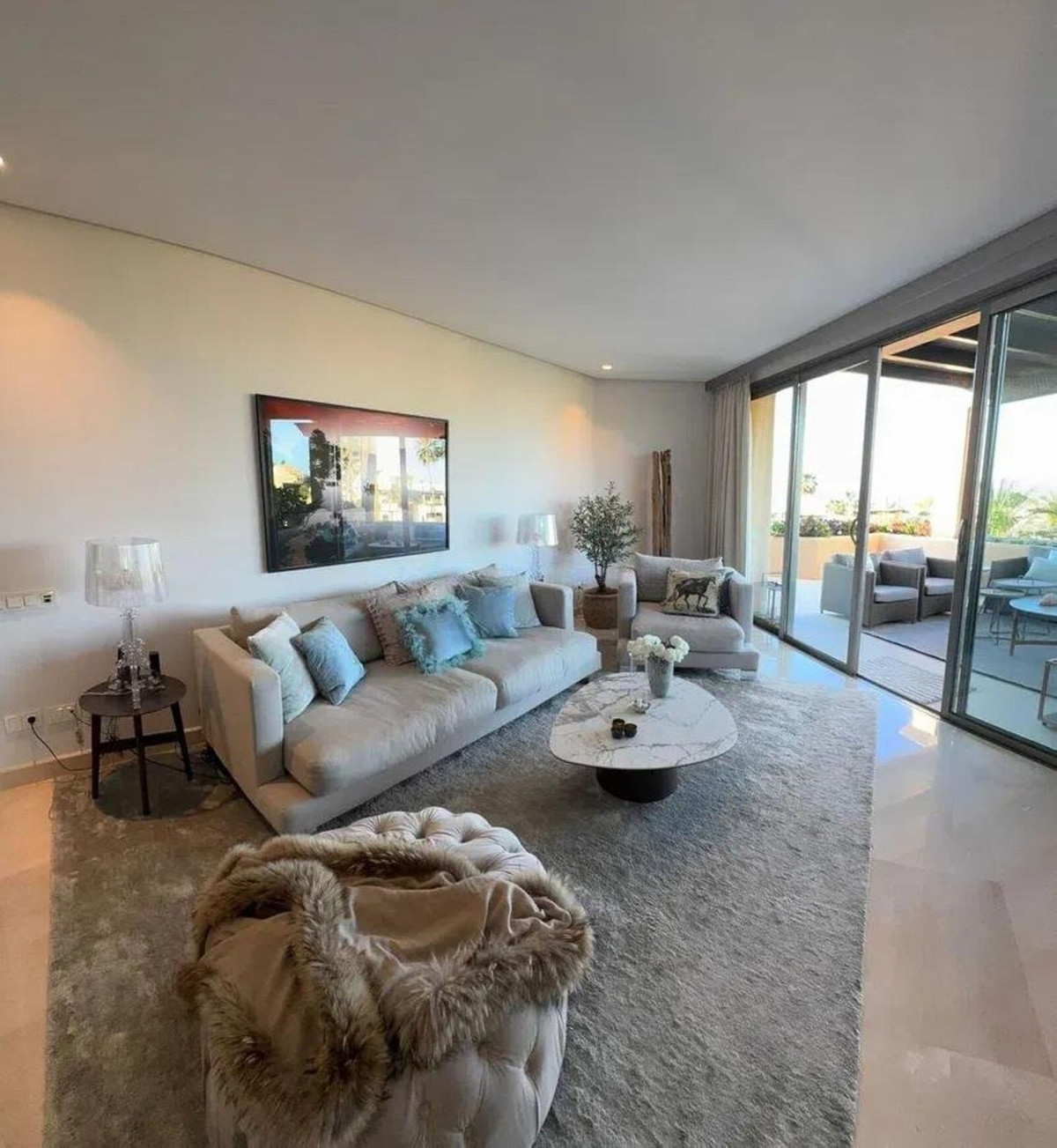 2 Bed Apartment for sale in The Golden Mile Costa Del Sol, Málaga, Spain
