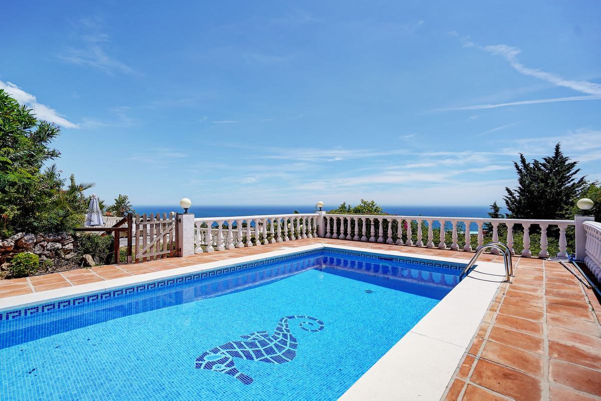Se vende Villa - Chalet de 5 dormitorios en Costa Del Sol, Málaga, España