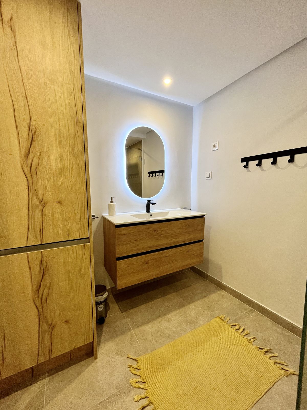 3 Bed Apartment for sale in Estepona Costa Del Sol, Málaga, Spain