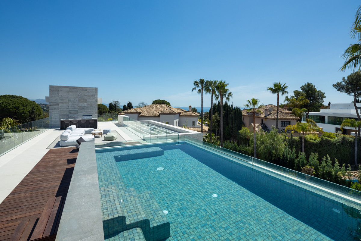 Se vende Villa - Chalet de 6 dormitorios en Costa Del Sol, Málaga, España