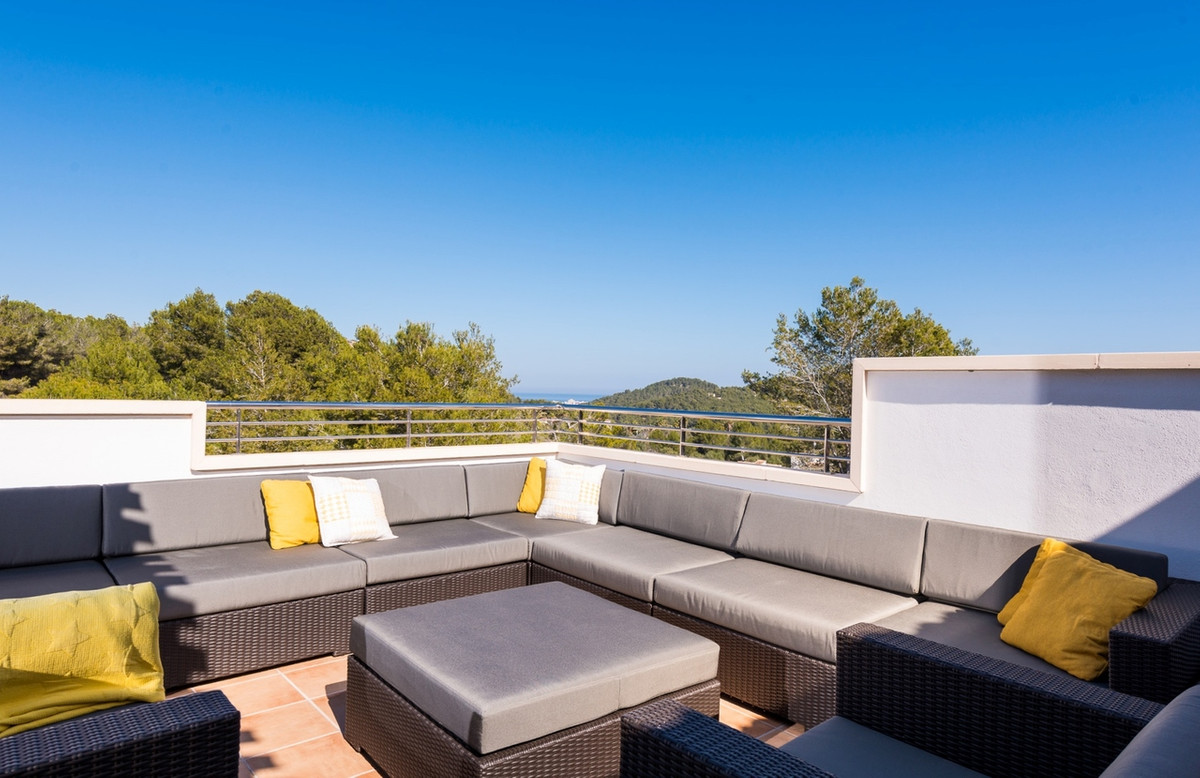 4 Bed Townhouse for sale in Javea Costa Blanca, Alicante, Spain