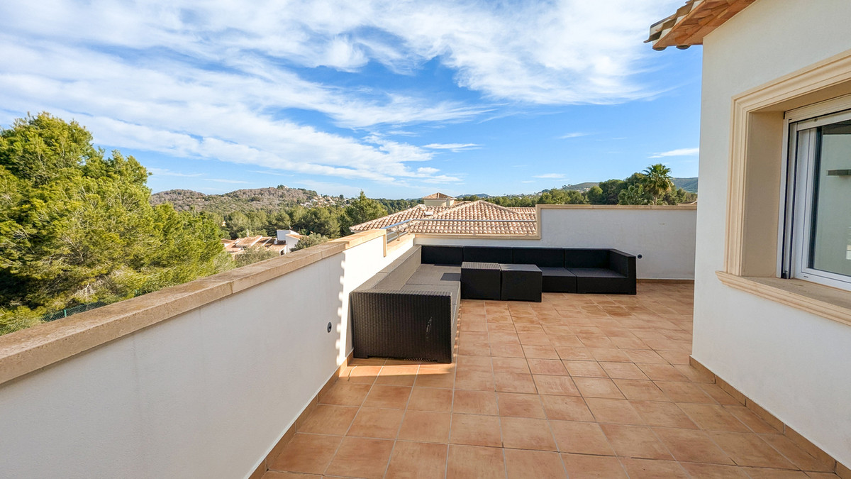 4 Bed Townhouse for sale in Javea Costa Blanca, Alicante, Spain