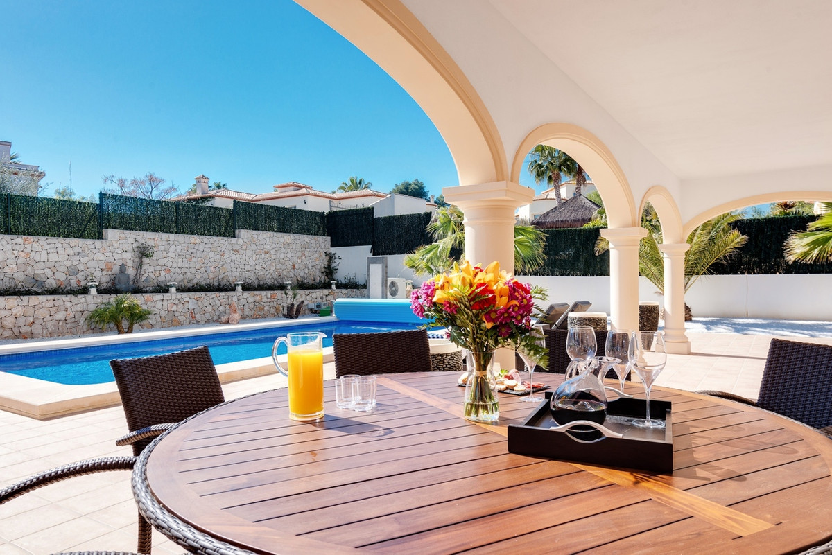 4 Bed Townhouse for sale in Javea Costa Blanca, Alicante, Spain