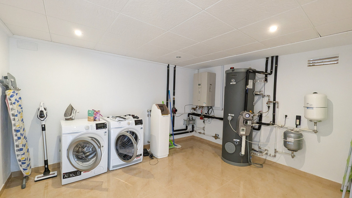 4 Bed Townhouse for sale in Javea Costa Blanca, Alicante, Spain