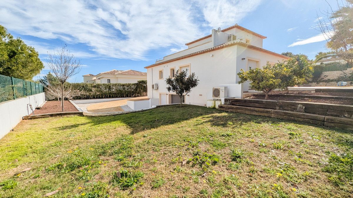 4 Bed Townhouse for sale in Javea Costa Blanca, Alicante, Spain