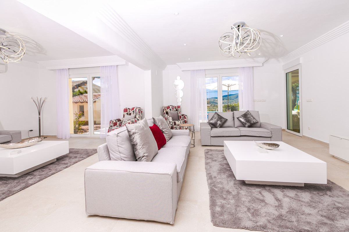 6 Bed Townhouse for sale in Javea Costa Blanca, Alicante, Spain