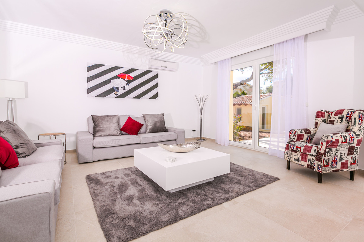 6 Bed Townhouse for sale in Javea Costa Blanca, Alicante, Spain