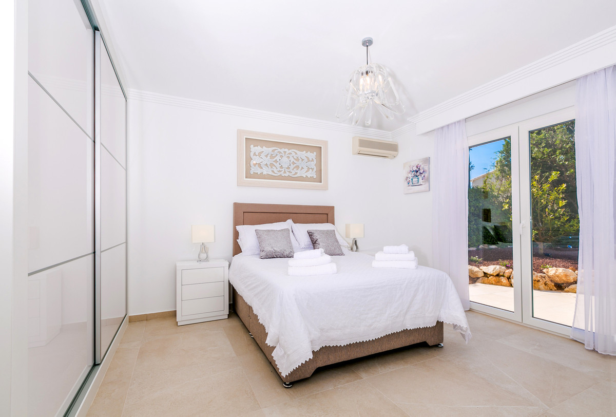 6 Bed Townhouse for sale in Javea Costa Blanca, Alicante, Spain