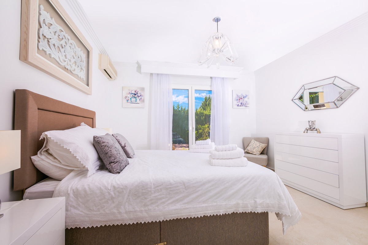 6 Bed Townhouse for sale in Javea Costa Blanca, Alicante, Spain