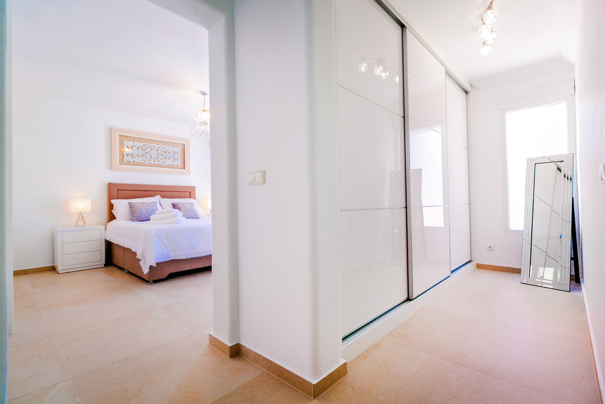 6 Bed Townhouse for sale in Javea Costa Blanca, Alicante, Spain