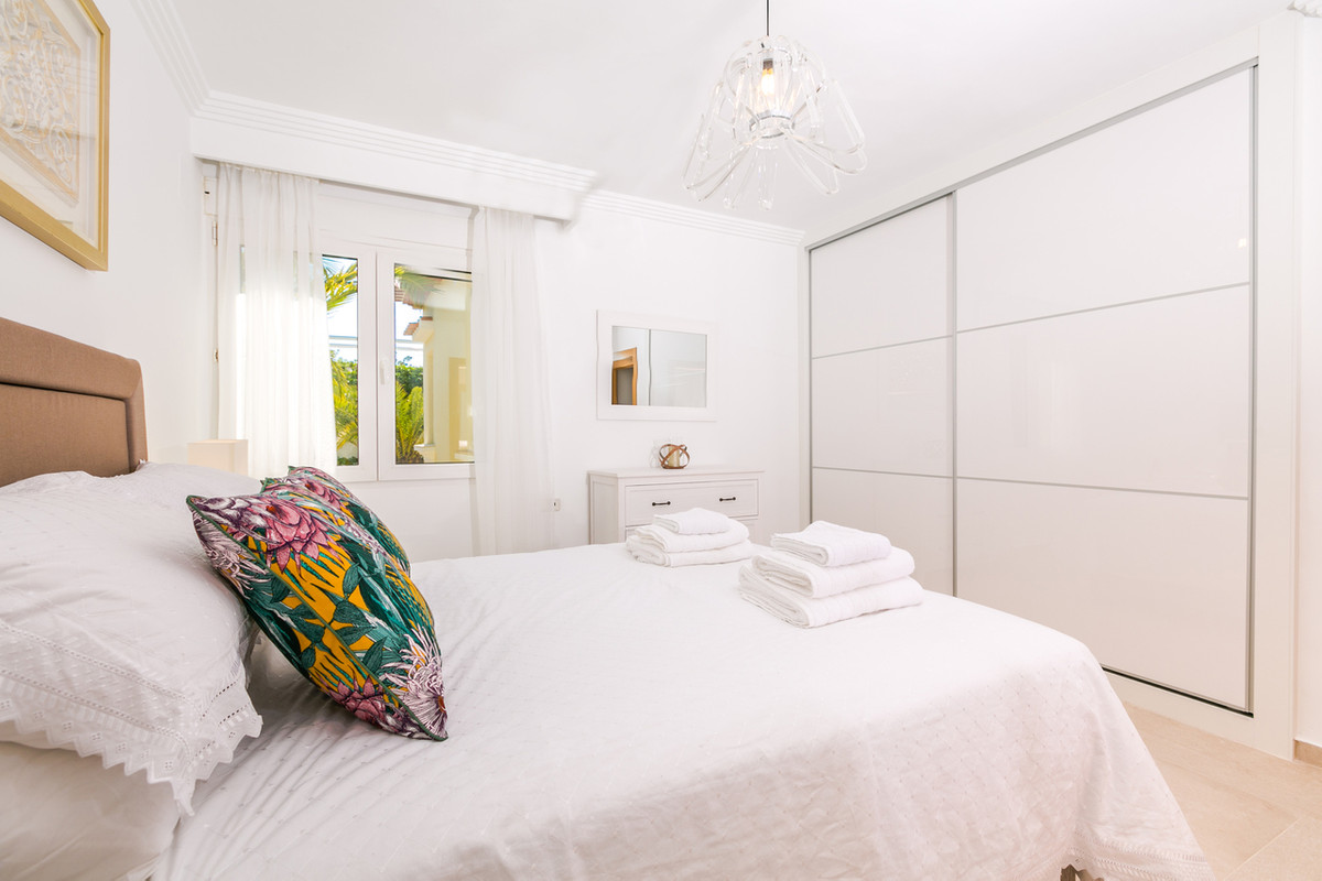 6 Bed Townhouse for sale in Javea Costa Blanca, Alicante, Spain