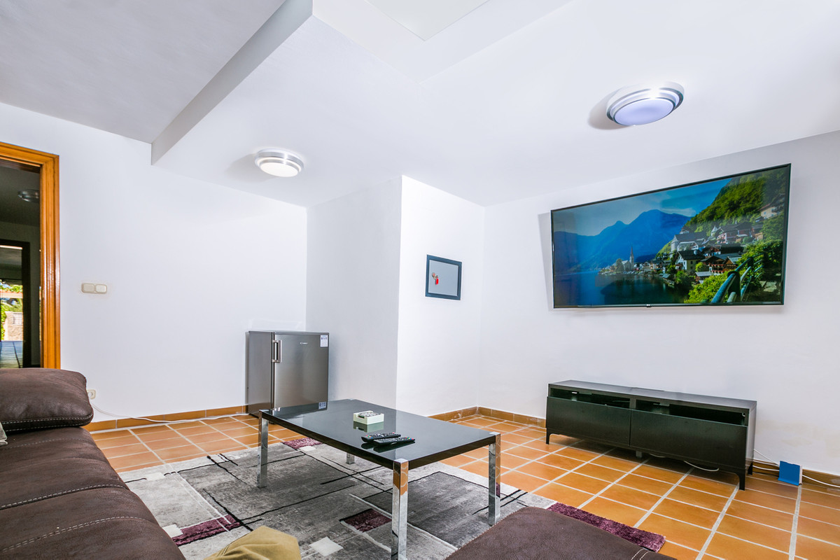 6 Bed Townhouse for sale in Javea Costa Blanca, Alicante, Spain