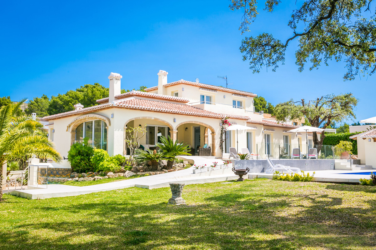 6 Bed Townhouse for sale in Javea Costa Blanca, Alicante, Spain