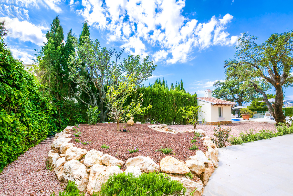 6 Bed Townhouse for sale in Javea Costa Blanca, Alicante, Spain