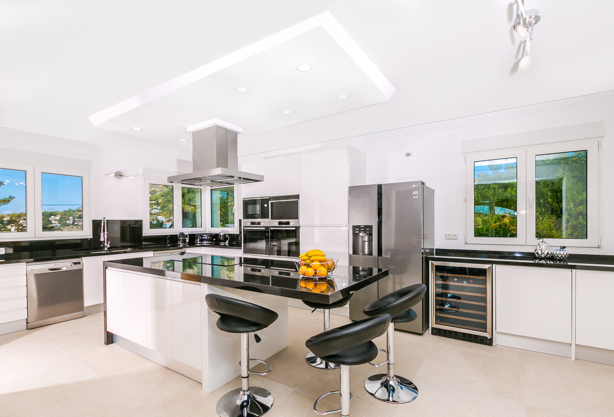 6 Bed Townhouse for sale in Javea Costa Blanca, Alicante, Spain