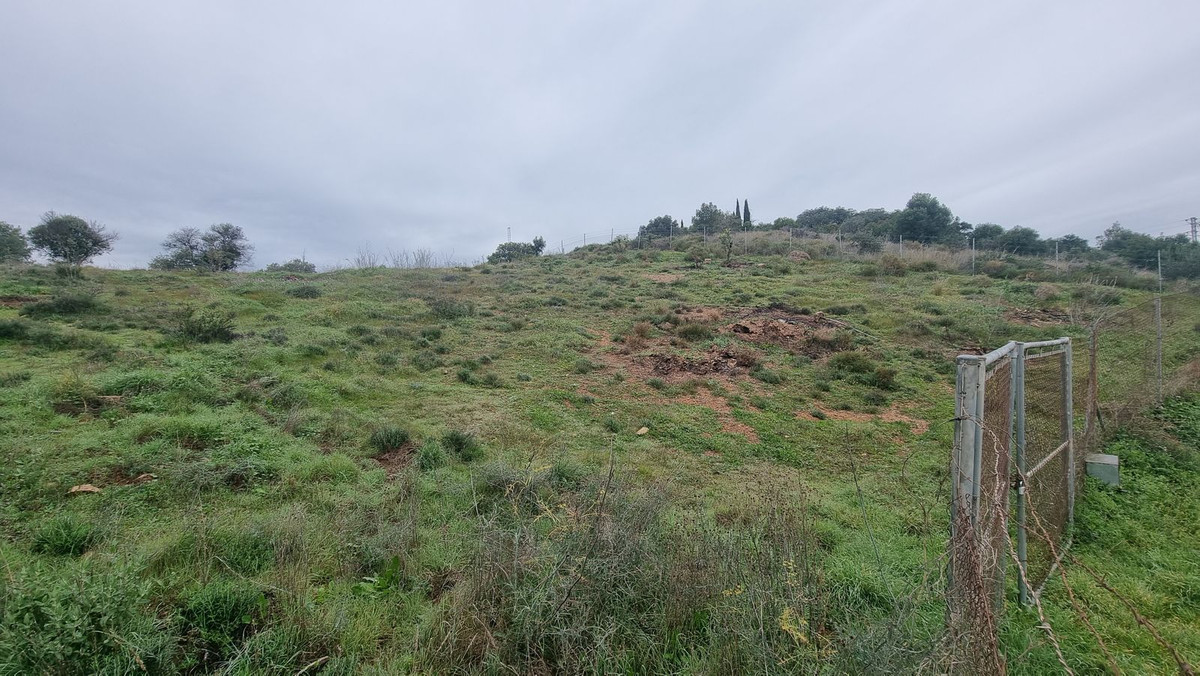 Se vende Terreno Rustico  en Costa Del Sol, Málaga, España