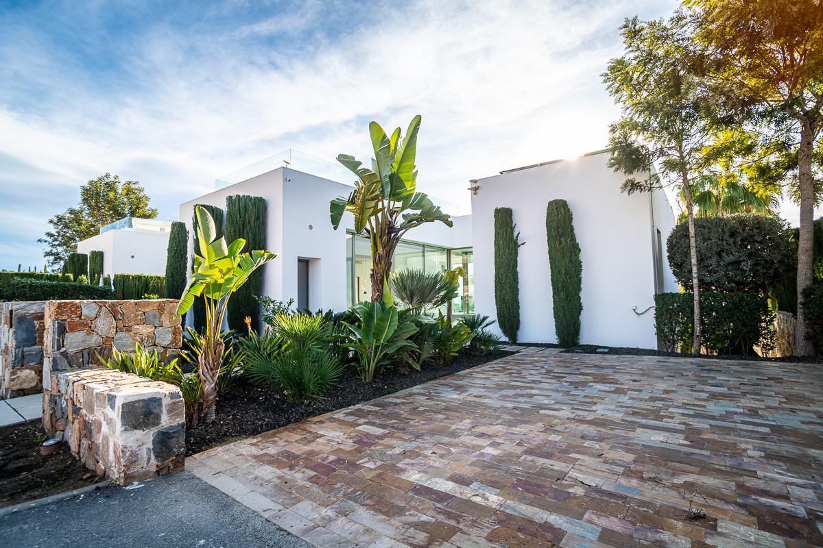 4 Bed Townhouse for sale in Las Colinas Golf Costa Blanca, Alicante, Spain