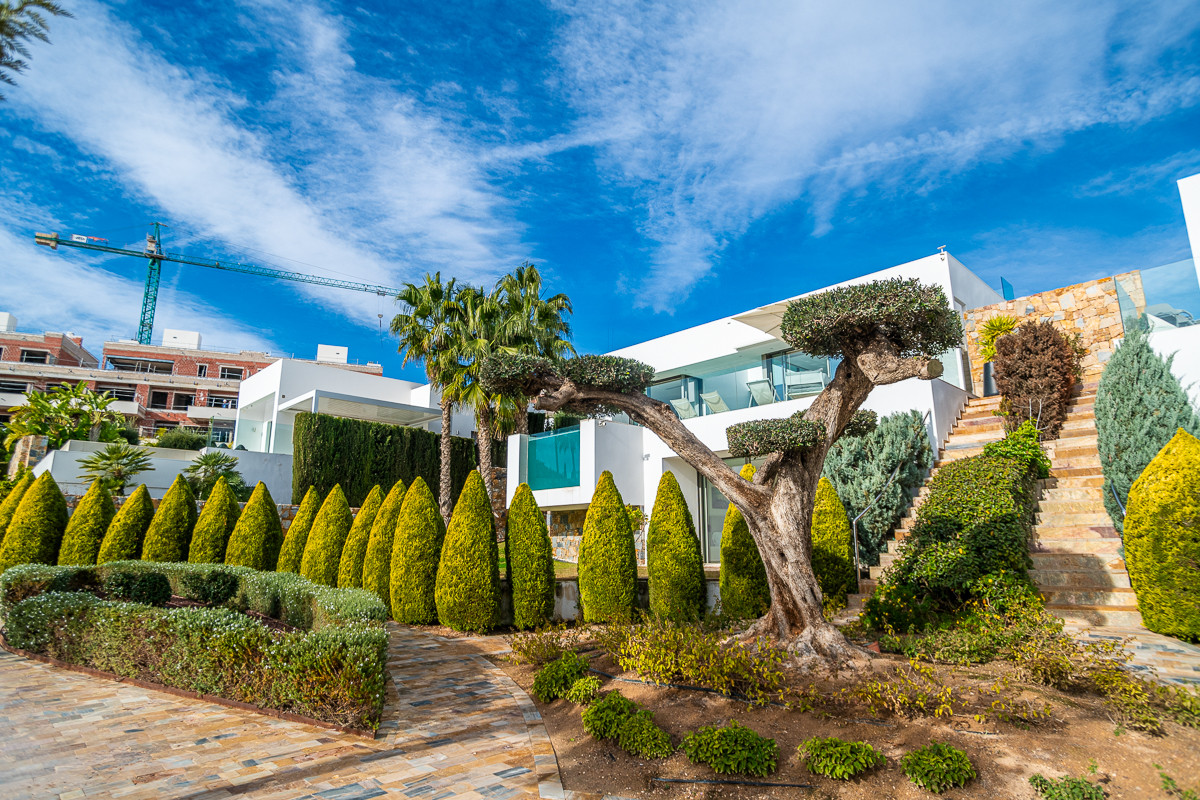 4 Bed Townhouse for sale in Las Colinas Golf Costa Blanca, Alicante, Spain