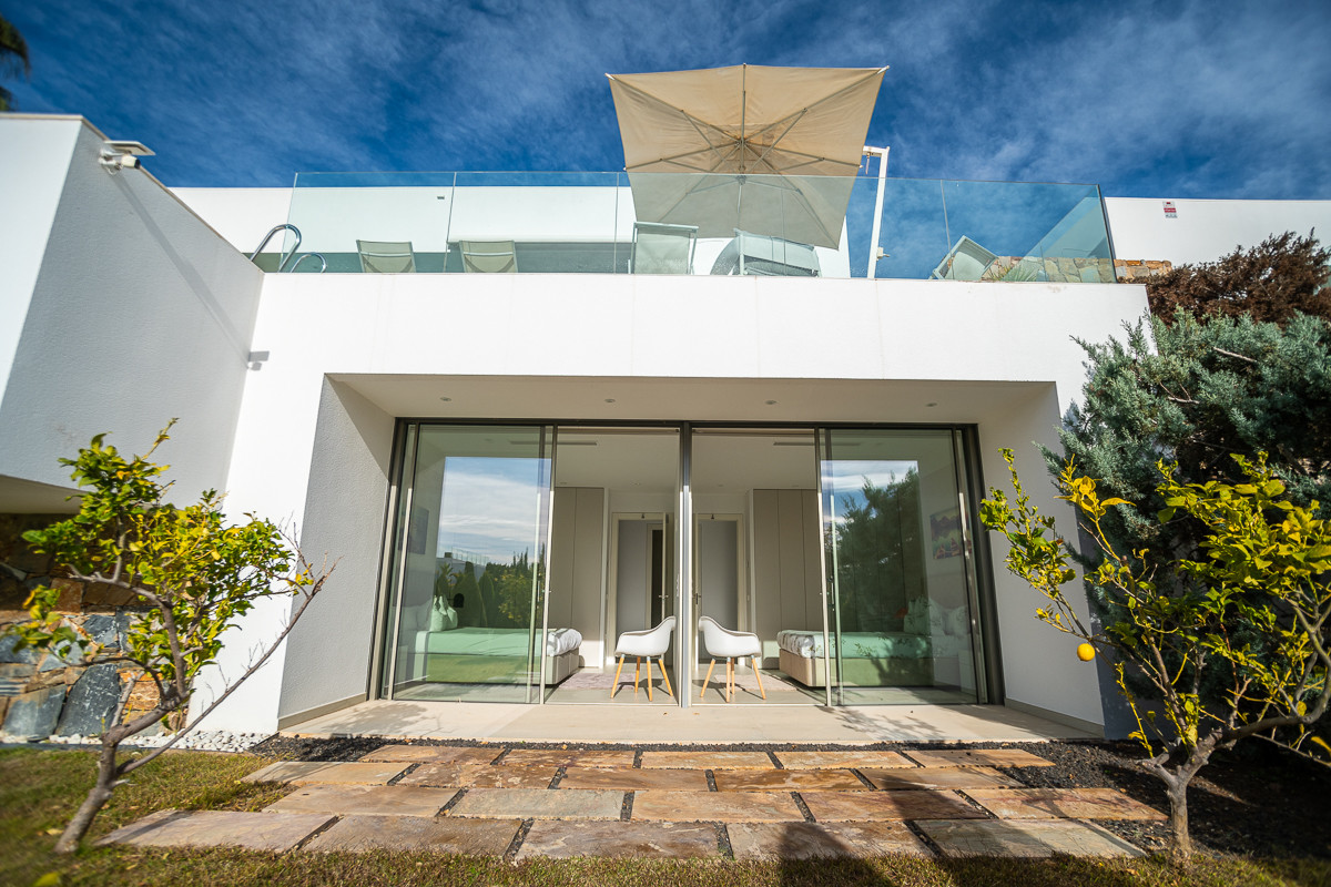 4 Bed Townhouse for sale in Las Colinas Golf Costa Blanca, Alicante, Spain