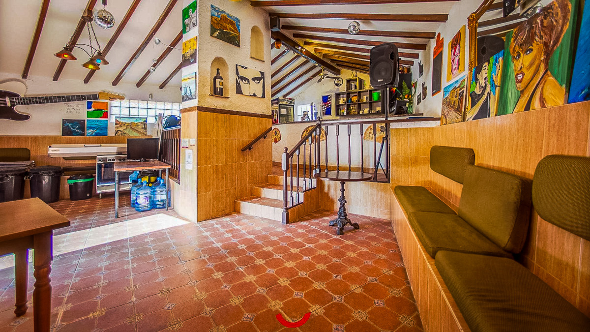 6 Bed Commercial unit for sale in Hondón De Las Nieves Costa Blanca, Alicante, Spain