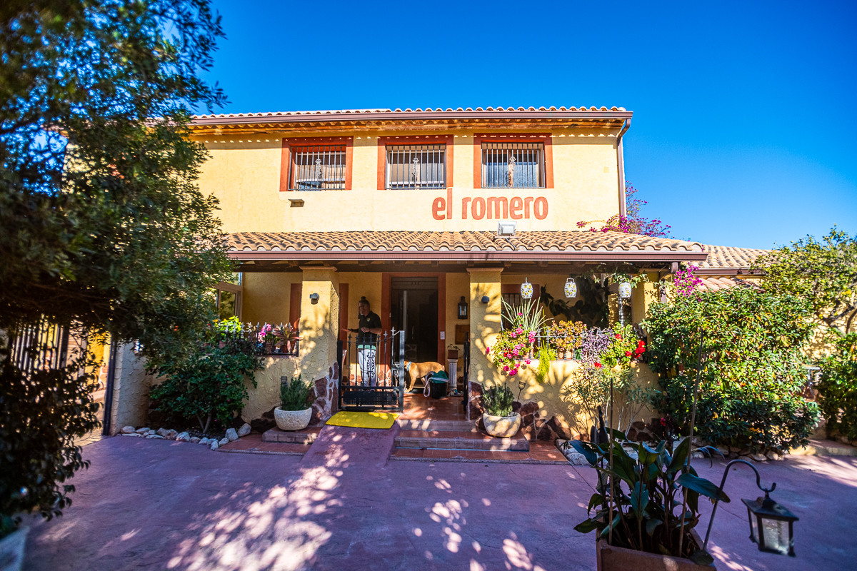6 Bed Commercial unit for sale in Hondón De Las Nieves Costa Blanca, Alicante, Spain