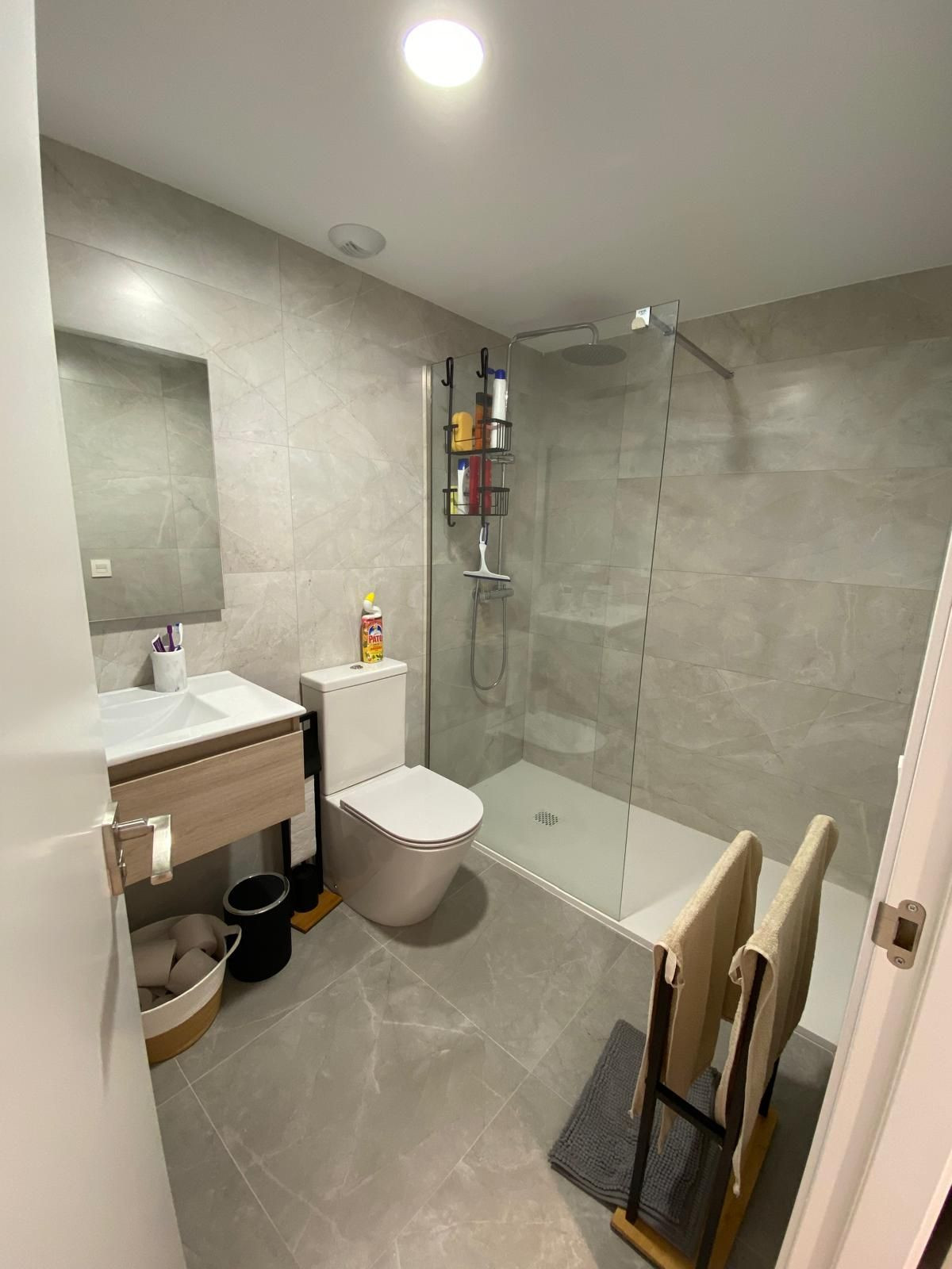 Se vende Apartamento Planta Media de 3 dormitorios en Costa Blanca, Alicante, España