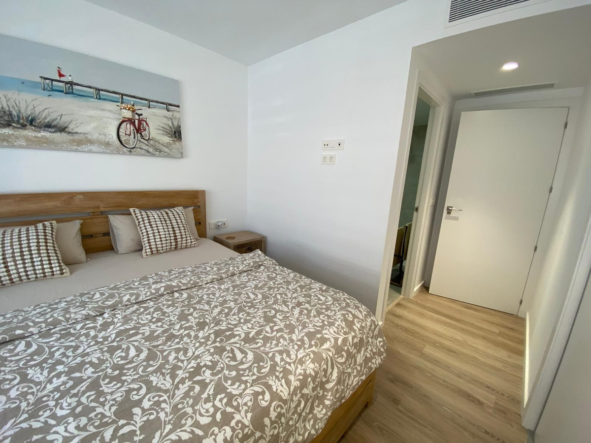 Se vende Apartamento Planta Media de 3 dormitorios en Costa Blanca, Alicante, España