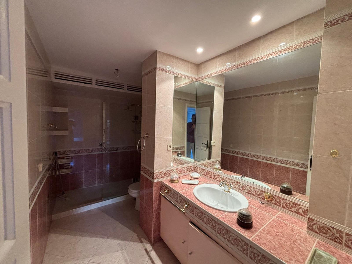 3 Bed Apartment for sale in Nueva Andalucía Costa Del Sol, Málaga, Spain